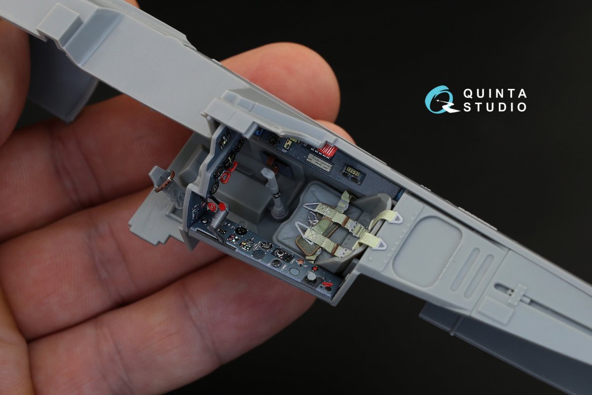 Quinta Studio QD32061 FW 190D-9 3D-Printed &amp;amp; coloured Interior on decal paper (for Hasegawa kit) 1/32 – immagine 3