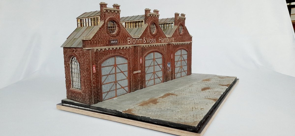 RT-Diorama 35285 Diorama-Base: &amp;quot;Industrial Hangars&amp;quot; 1/35 – immagine 11