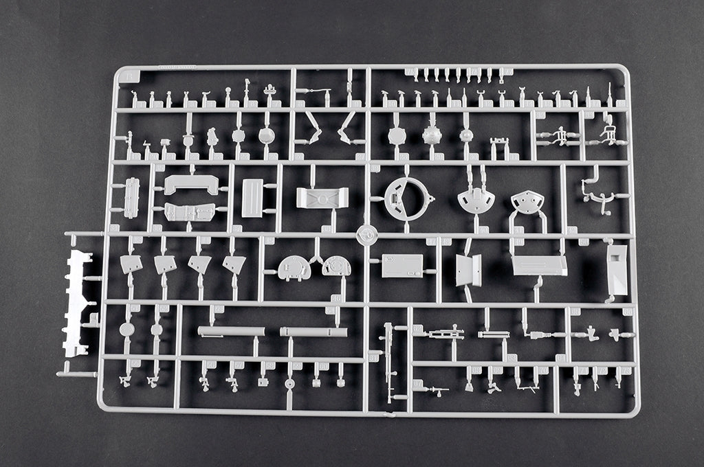 Trumpeter 09603 T-72M MBT 1/35 – image 13