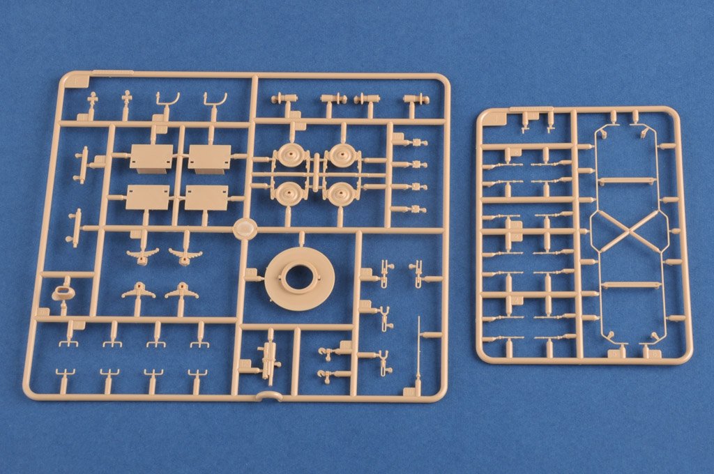 Hobby Boss 82924 German Kommandowagen of BP-42 1/72 – immagine 4