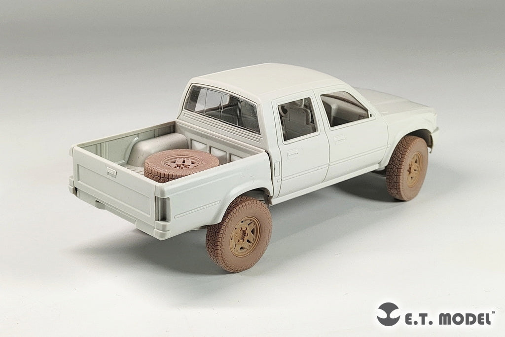 E.T. Model P35-163 PICK UP Truck Sagged Wheels Type.2 1/35 – immagine 7