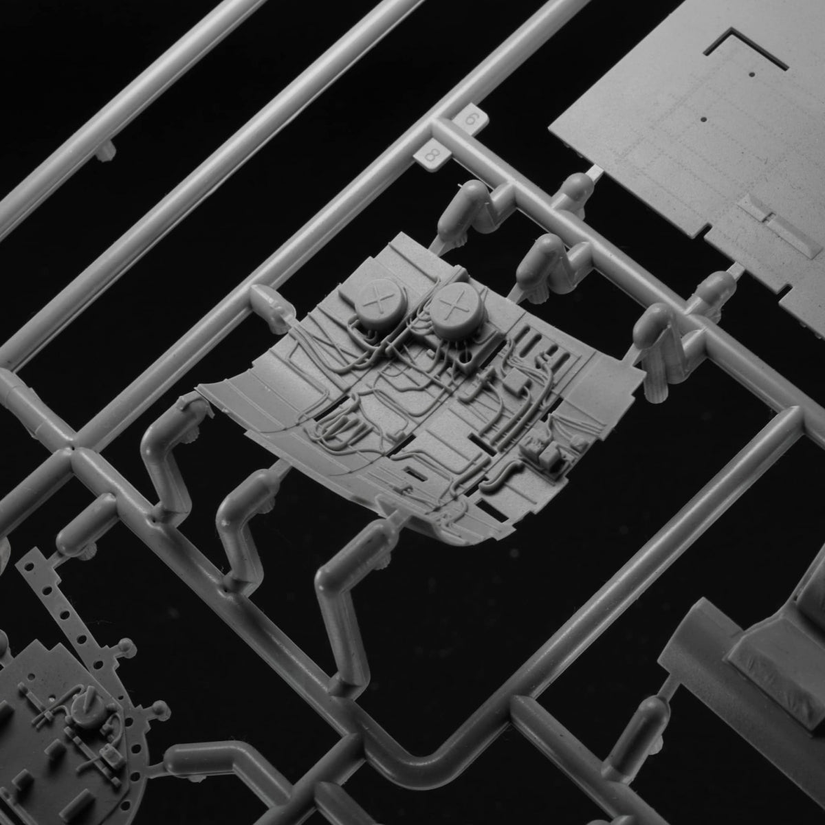 Border Model BF-011 Avro Lancaster B. Mk.III &amp;quot;Dambusters&amp;quot; w/ Full Interior 1/32 – zdjęcie 7