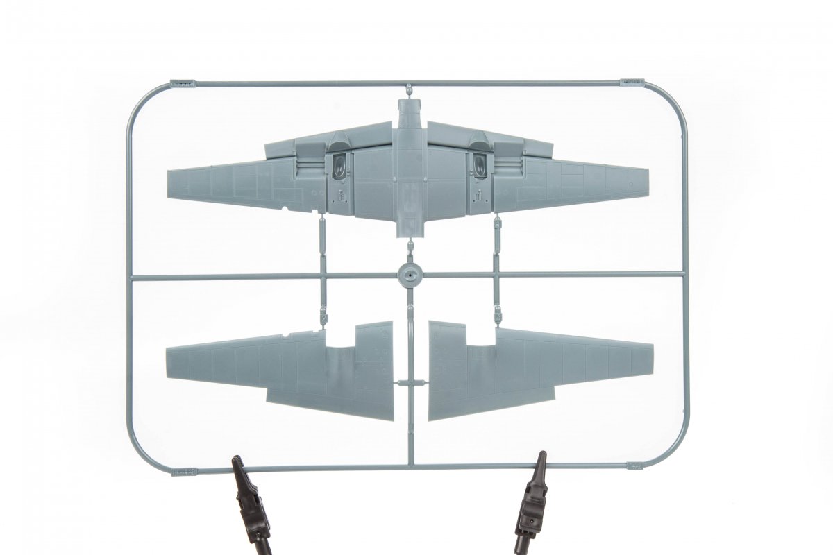 Eduard 7083 Bf 110E 1/72 – immagine 7