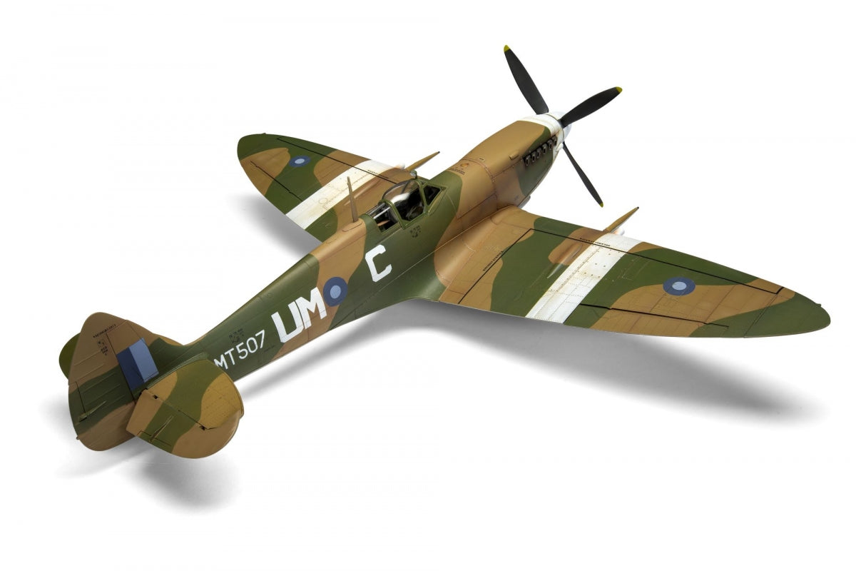 Airfix 17002 Supermarine Spitfire Mk.VIII 1/24 – immagine 9