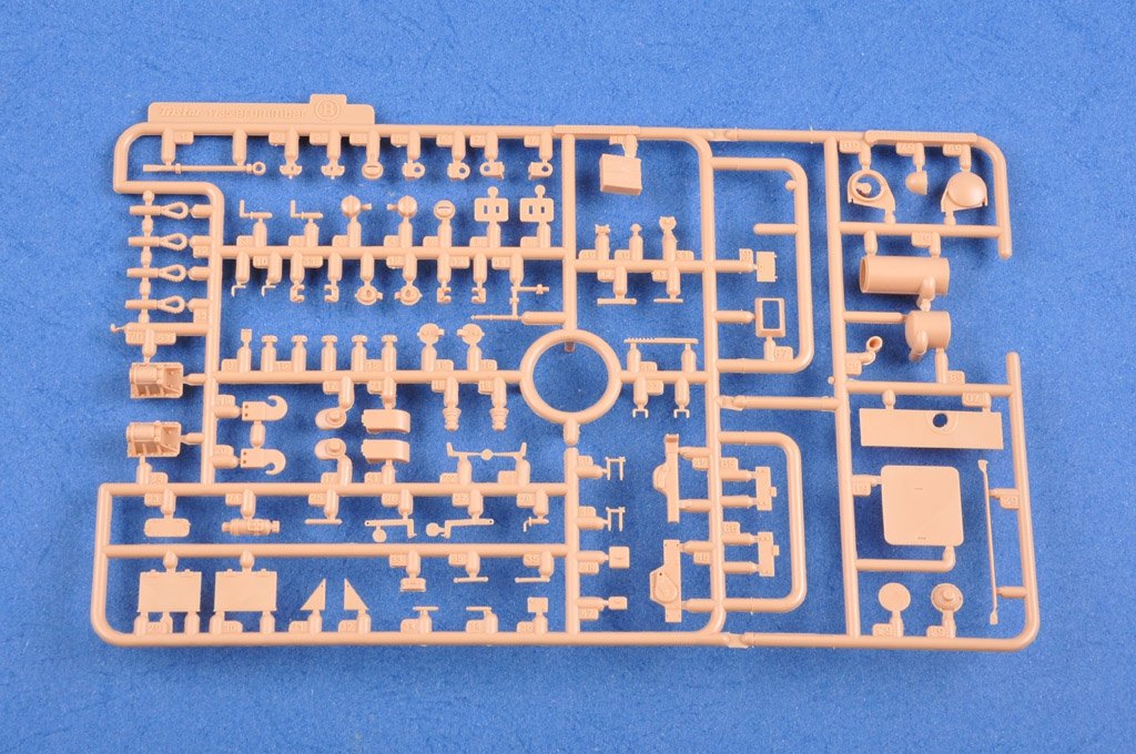 Hobby Boss 80135 German STURMPANZER IV EARLY VERSION MID PRODUCTION W/INTERIOR – imagen 6