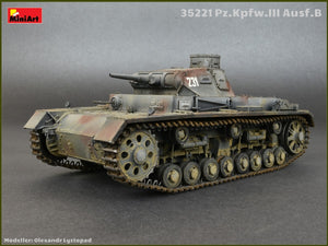 MiniArt 35221 Pz.Kpfw.III Ausf.B w/Crew 1/35 – immagine 11