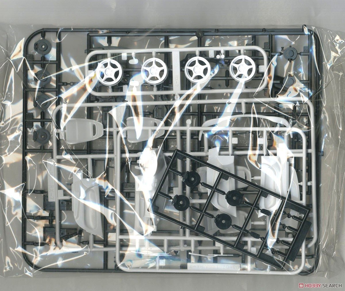 Aoshima 06127 Mazda FD3S RX-7 &amp;#39;96 1/24 – imagen 7