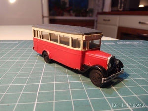 Zebrano 72110 ZiS-8 Soviet Bus 1/72 – imagen 2