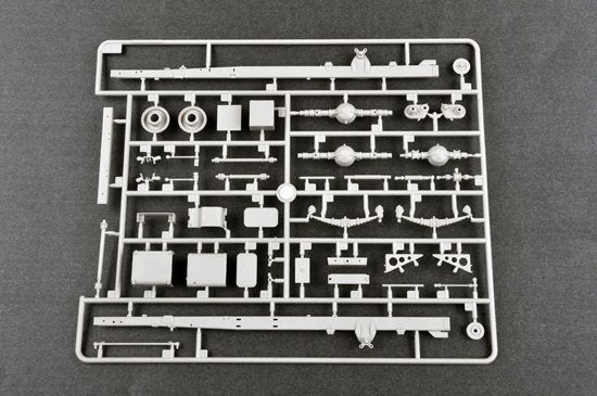 Trumpeter 01028 Russian BM-21 Grad Multiple Rocket Launcher 1/35 – immagine 4