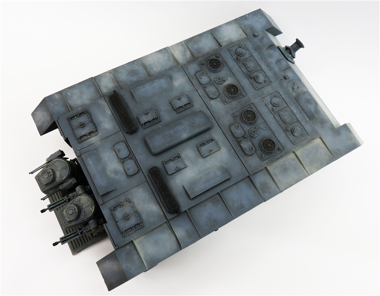 Modelcollect UA72161 Fist of War Series German P300/2 PanzerKampfWagen und Trager 1/72 – immagine 13