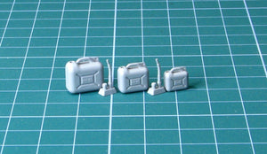 EUREKA XXL E-042 Plastic Jerry Can 5, 10 i 20 L 1/35 – imagen 4