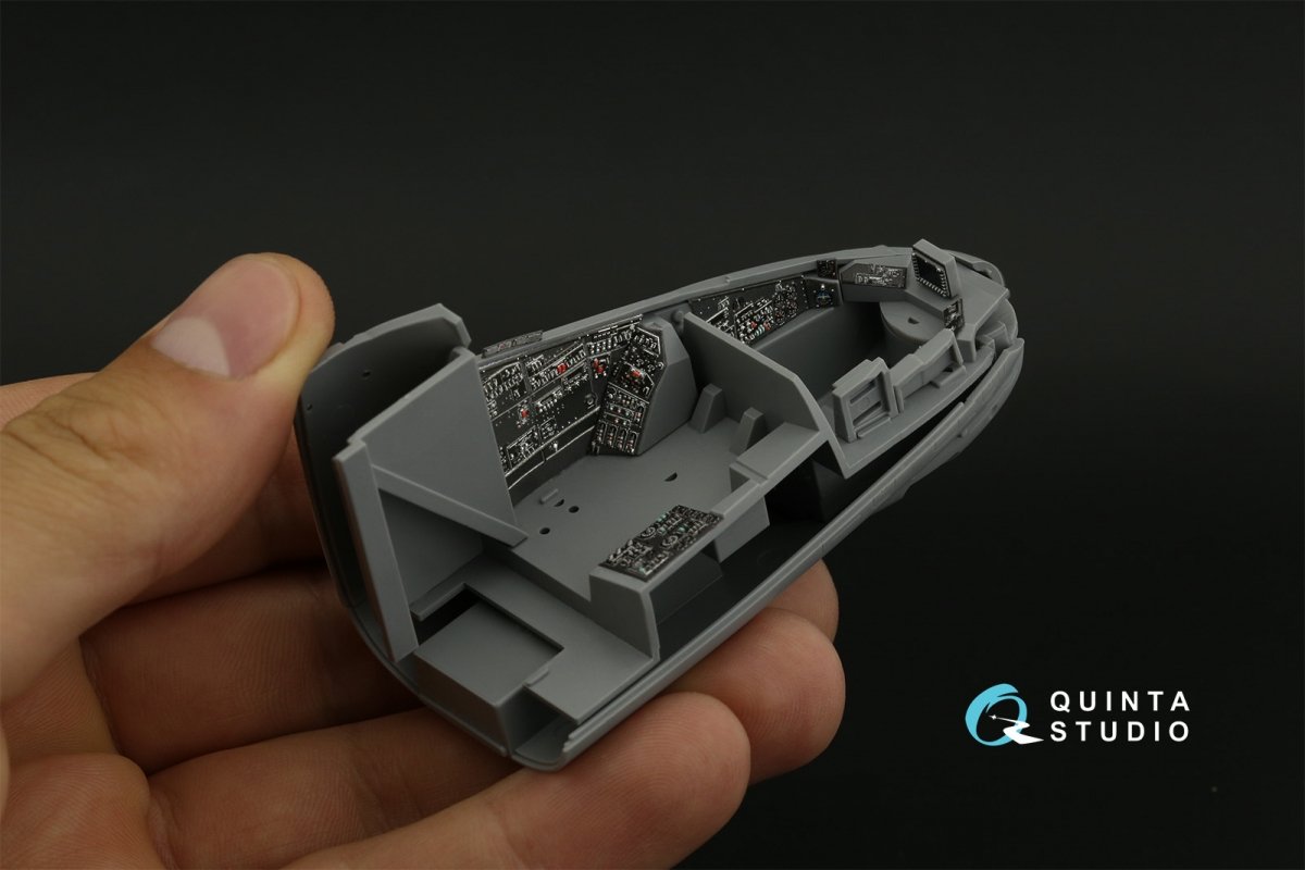 Quinta Studio QDS-48295 Mi-35M 3D-Printed &amp;amp; coloured Interior on decal paper (Zvezda) (Small version) 1/48 – immagine 9