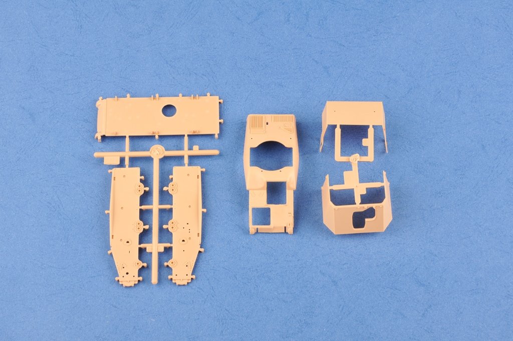 Hobby Boss 83807 4,7 cm Pak(t) Sfl.auf Fgst. Pz.Kpfw.35 R 731(f) (1/35) – image 8