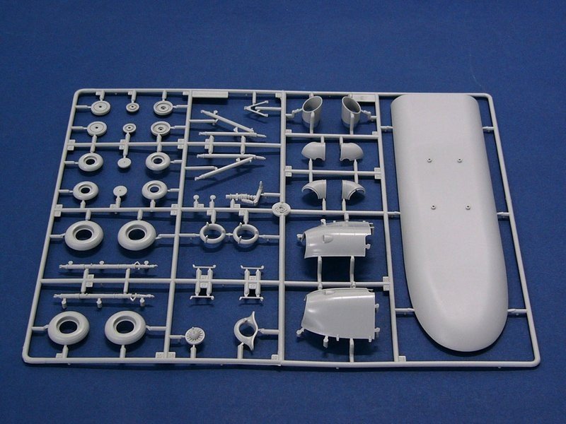 Trumpeter 05102 Mi-8MT/Mi-17 Hip-H Helicopter 1/35 – immagine 5
