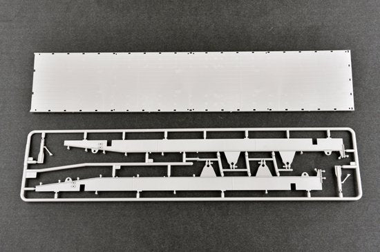 Trumpeter 01015 M915 Tractor with M872 Flatbed trailer / 40FT Container 1/35 – immagine 9
