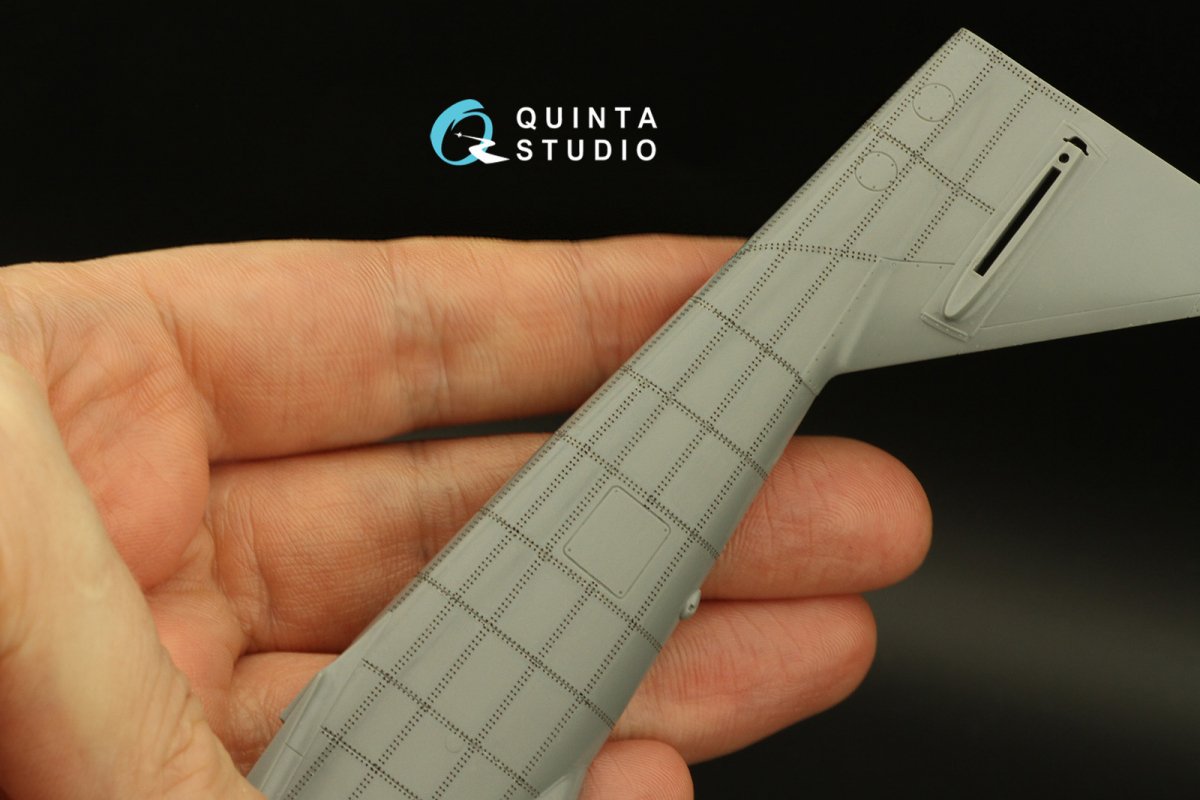 Quinta Studio QRV-027 Double riveting rows (rivet size 0.10 mm, gap 0.4 mm, suits 1/72 scale), Black color, total length 6.7 m/22 ft – imagen 3