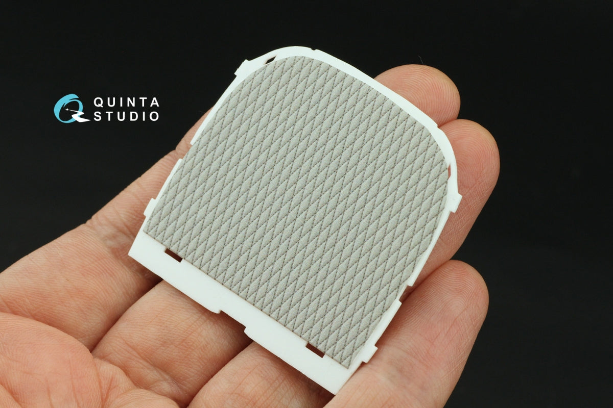 Quinta Studio QD32219 Quilting cover for US helicopter cockpit. 3D-Printed coloured Interior on decal paper (All kits) 1/32 – immagine 5