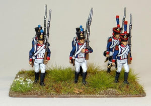 Hat 8294 Napoleonic 1815 French Line Infantry Marching 1/72