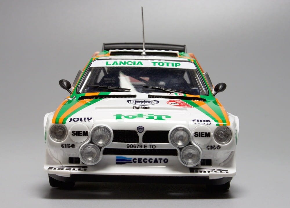 NuNu PN24005B Lancia Delta S4 &amp;#39;86 Rallye Sanremo (Totip) + Monte Carlo 1/24 – image 3