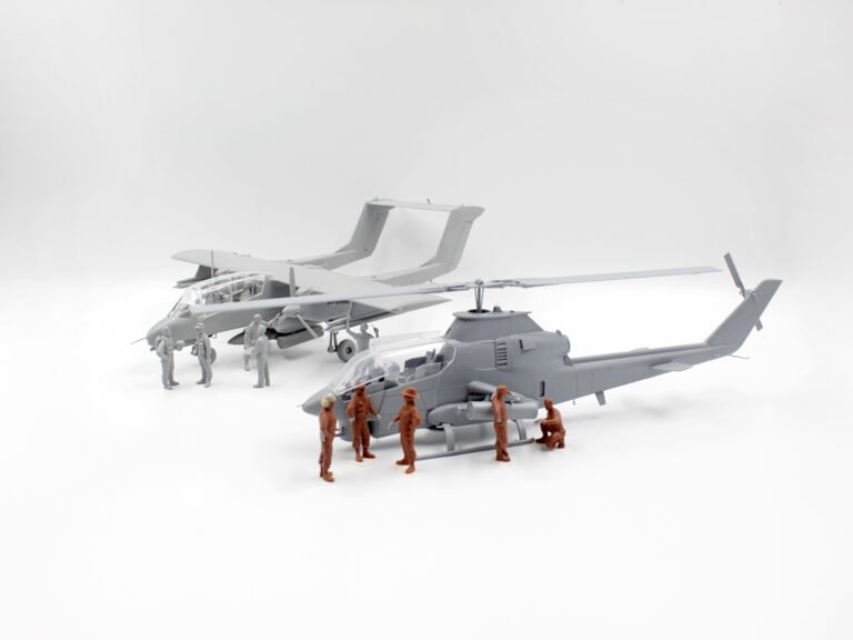 ICM 48303 FORWARD BASE, Cobra AH-1G + Bronco OV-10A 1/48 – immagine 3