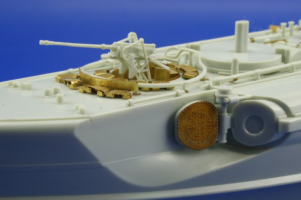 Eduard 53033 S-100 Schnellboot Flak 38 20mm REVELL 1/72 – Bild 9