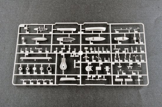 Trumpeter 03710 HMS Hood Battle Cruiser 1/200 – immagine 6