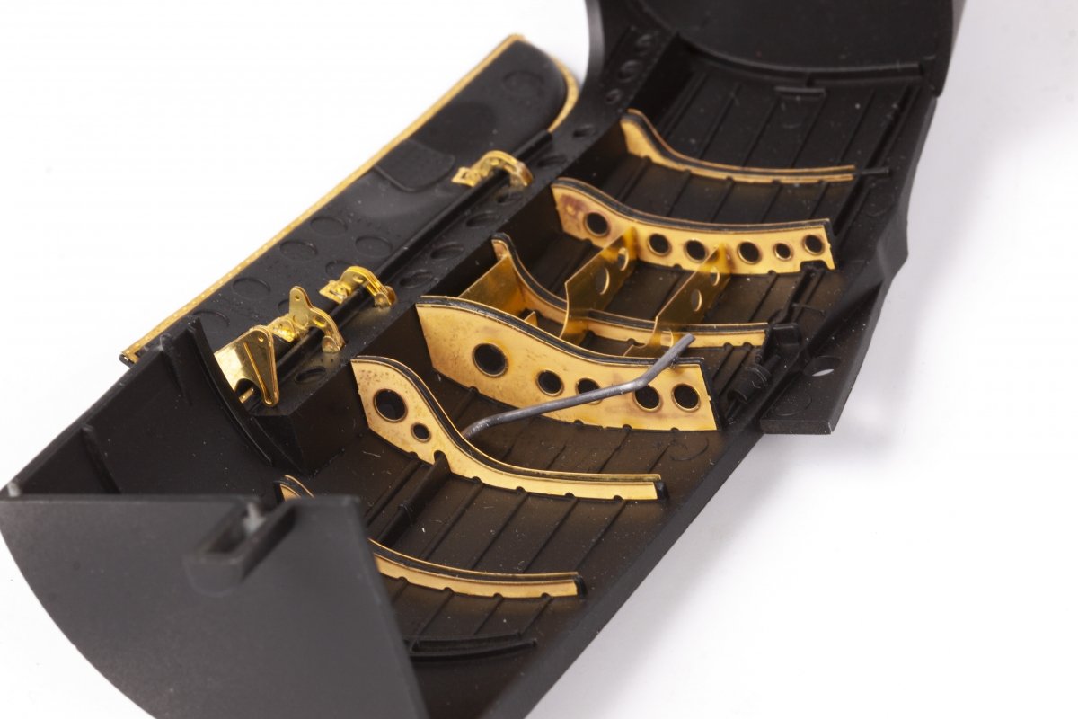 Eduard 32485 A-20G main wheel wells HONG KONG MODELS 1/32 – immagine 5