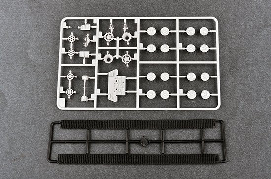 Trumpeter 07124 German E-50 Flakpanzer 1/72 – Bild 5