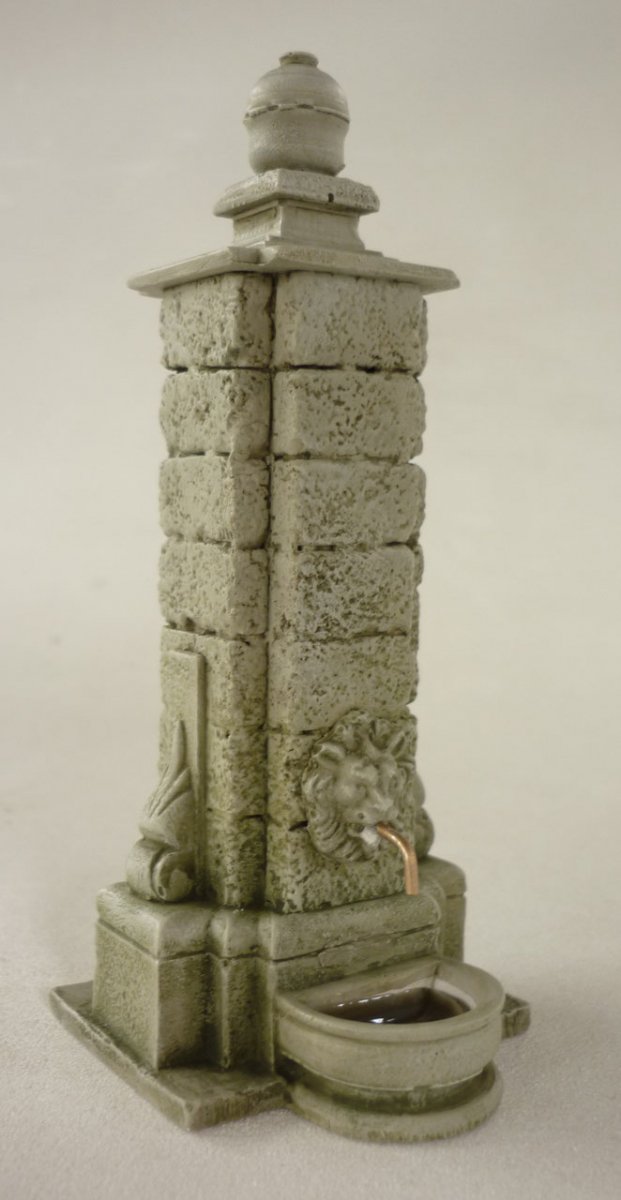 RT-Diorama 35250 City fountain 1/35 – image 3