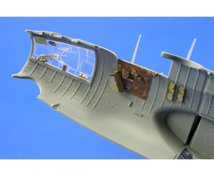 Intérieur avant du B-17G Eduard 73382, échelle 1/72, Revell – image 7