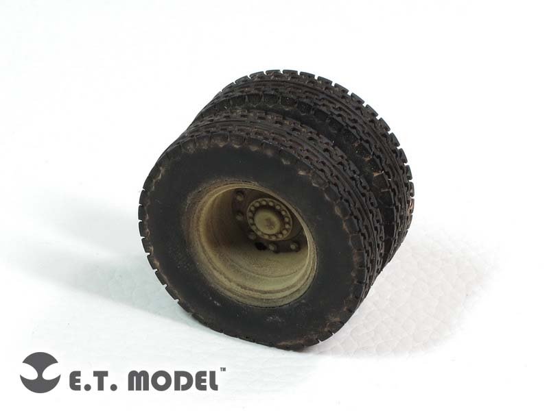 E.T. Model ER35-040 WWII German Heavy Truck L-4500 Weighted Road Wheels For ZVEZDA 3596/3647 1/35 – Bild 2