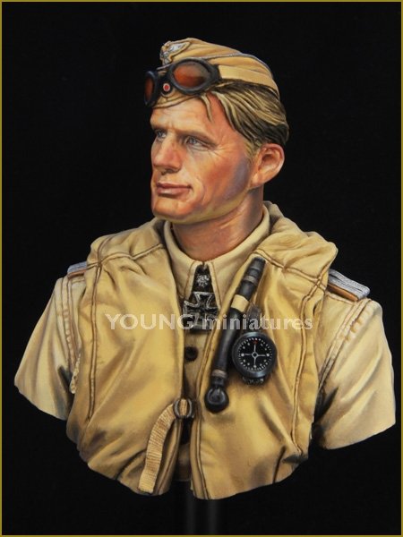 Young Miniatures YM1846 PILOTE DE LA LUFTWAFFE Afrique du Nord Seconde Guerre mondiale 1/10 – image 3