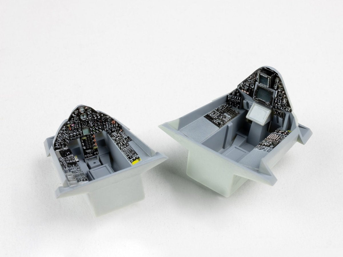 Red Fox Studio QS-48020 SR-71A Blackbird Revell 1/48 – image 8