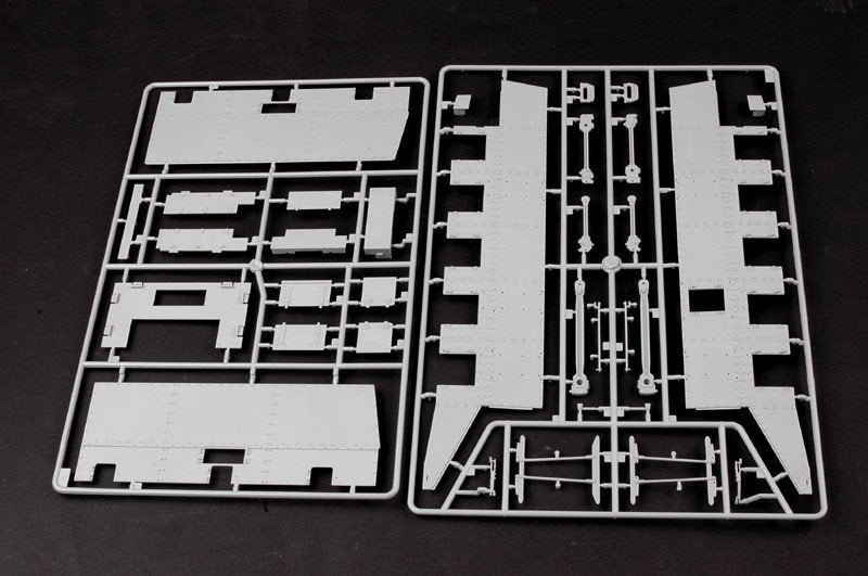 Trumpeter 00219 Locomotive blindée allemande Panzerlok BR57 (1/35)  – image 5