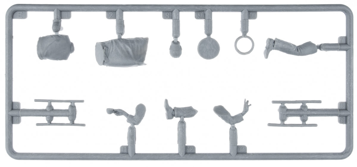 MiniArt 38090 MODERN CAFE VISITORS SET 2 1/35 – immagine 3