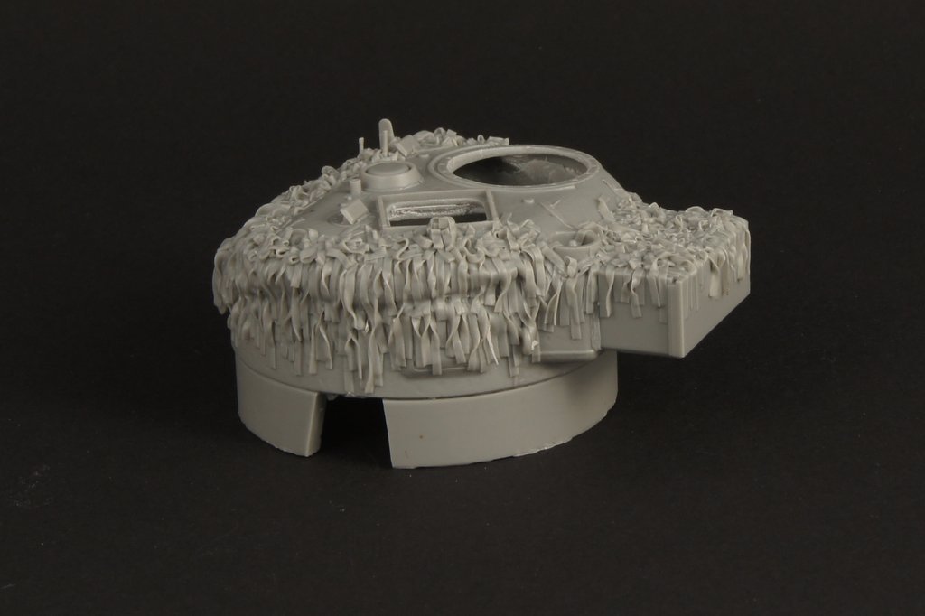 Panzer Art RE35-300 Sherman Firefly turret with hessian net 1/35 – immagine 3