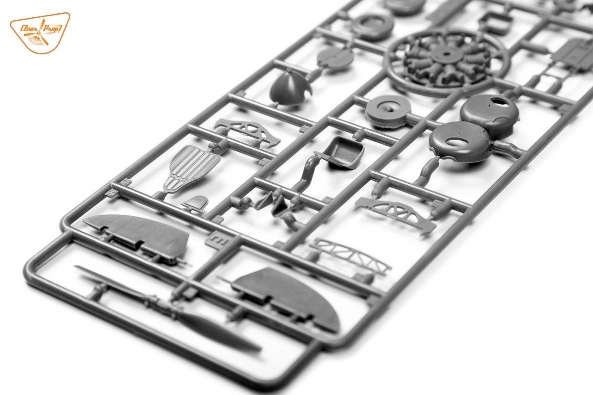 Clear Prop! CP4821 I-16 type 5 (in the sky of Spain early version) STARTER KIT 1/48 – Bild 7