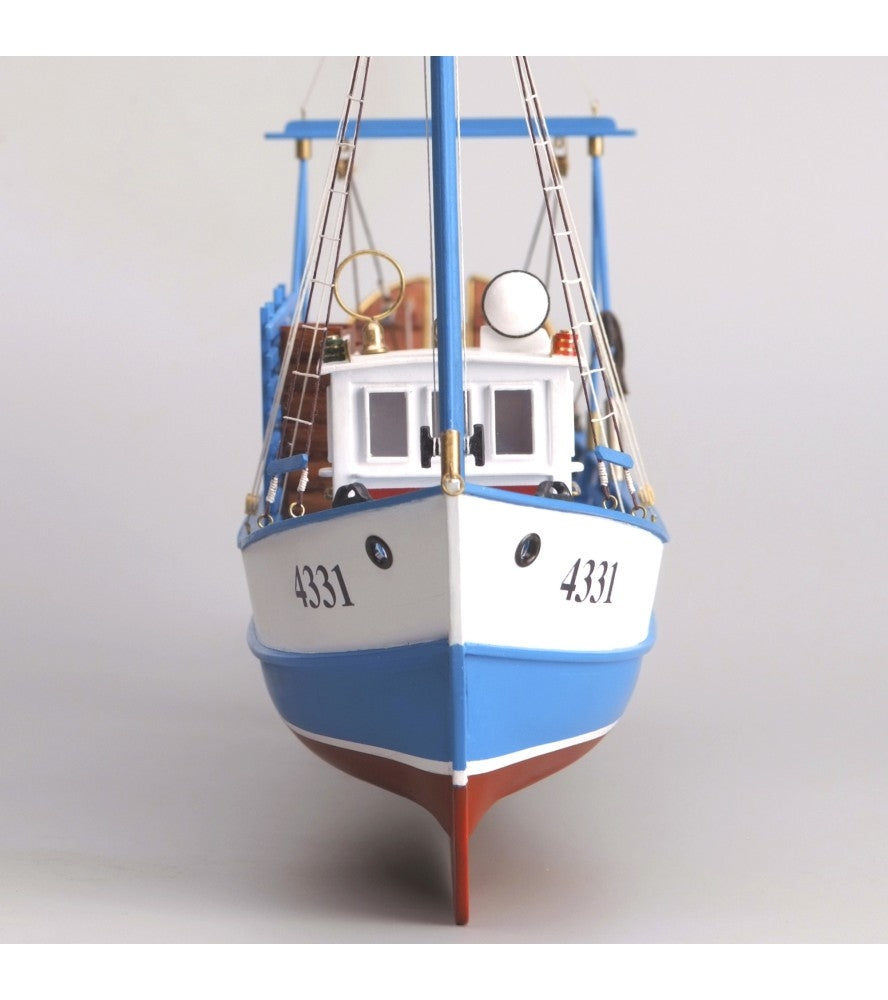 ARTESANIA LATINA 20100-N Trawler Mare Nostrum 1/35
