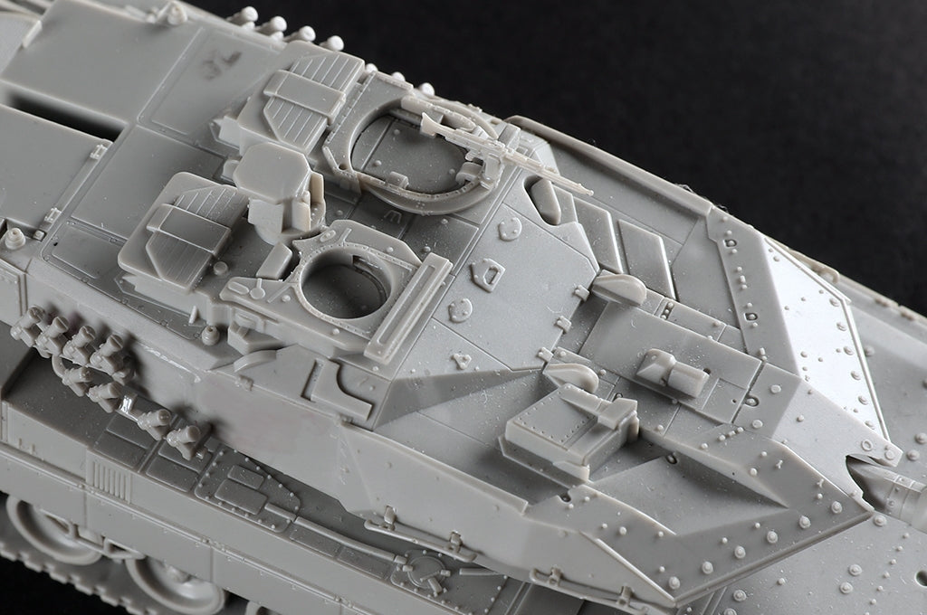 Trumpeter 07192 Leopard2A6EX MBT 1/72 – image 15