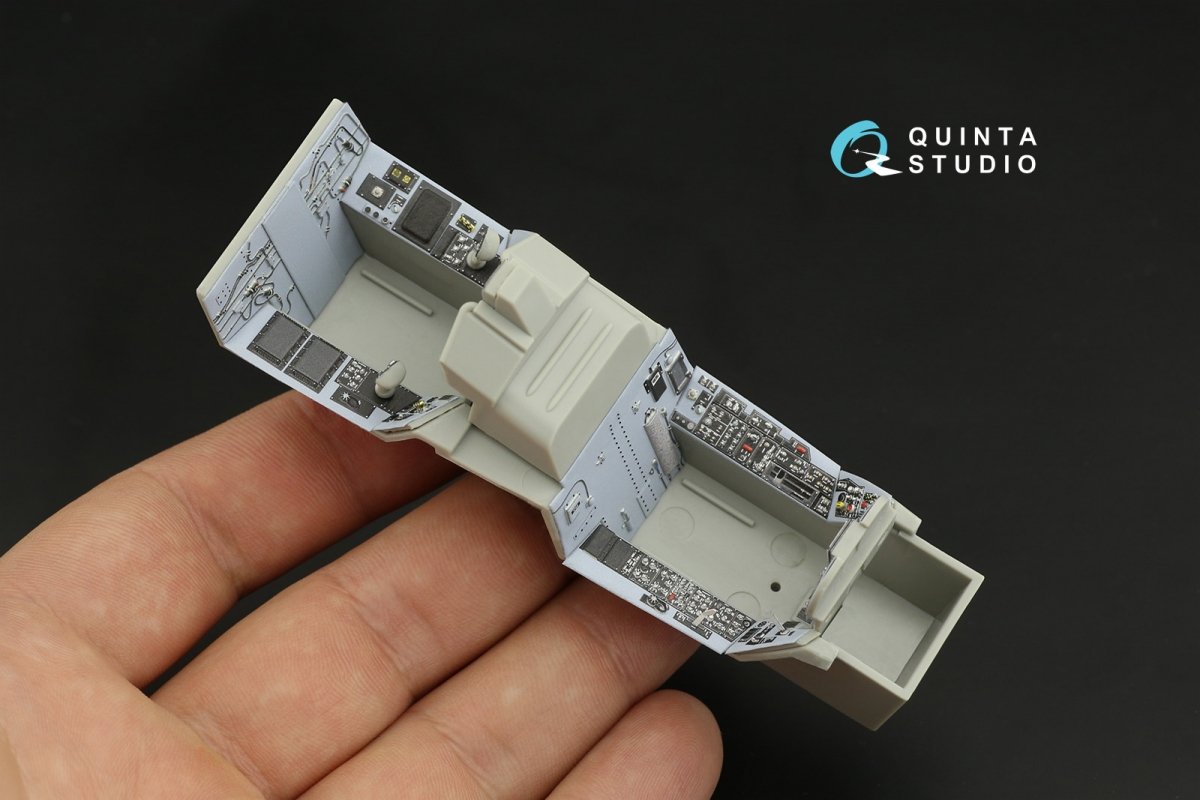 Quinta Studio QD32100 F/A-18F late / EA-18G 3D-Printed &amp;amp; coloured Interior on decal paper (Trumpeter) 1/32 – Bild 8