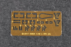 Trumpeter 05804 L-39C Albatro 1/48 – zdjęcie 9