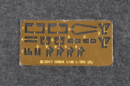 Trumpeter 05804 L-39C Albatro 1/48 – zdjęcie 9