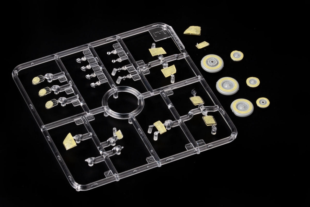 Eduard CX688 E-2C Heller 1/72 – Bild 2