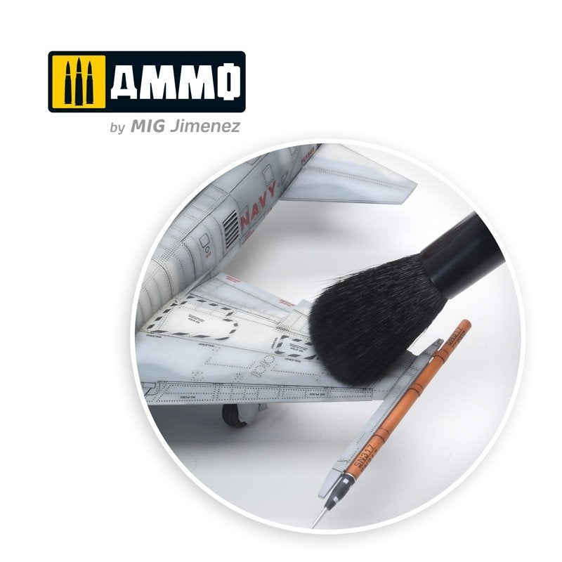 Ammo of Mig 8575 DUST REMOVER BRUSH 1 – immagine 3