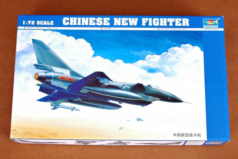 Trumpeter 01611 J-10 Fighter Aircraft 1/72 – Bild 2