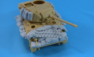 Panzer Art RE35-216 Sand armor for M24 “Chaffee” 1/35 – immagine 4
