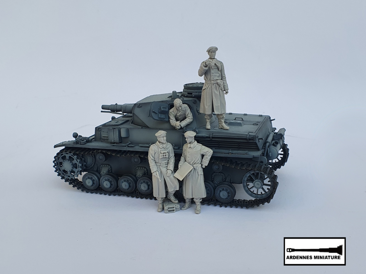 Ardennes Miniature 35040 COMMANDANT DE PANZER ALLEMAND Seconde Guerre mondiale 1/35 – image 2