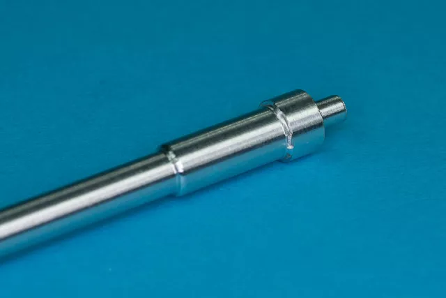 RB Model 35B110 BMP-3 Armament 30mm 2A72, 100mm 2A70, 3 x 7.62 PKT mg 1/35 – image 8