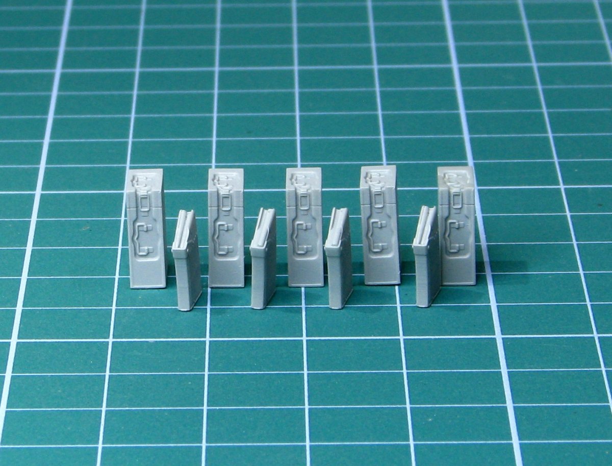 EUREKA XXL E-043 2 cm FlaK38 ammo boxes and magazines 1/35 – Bild 5