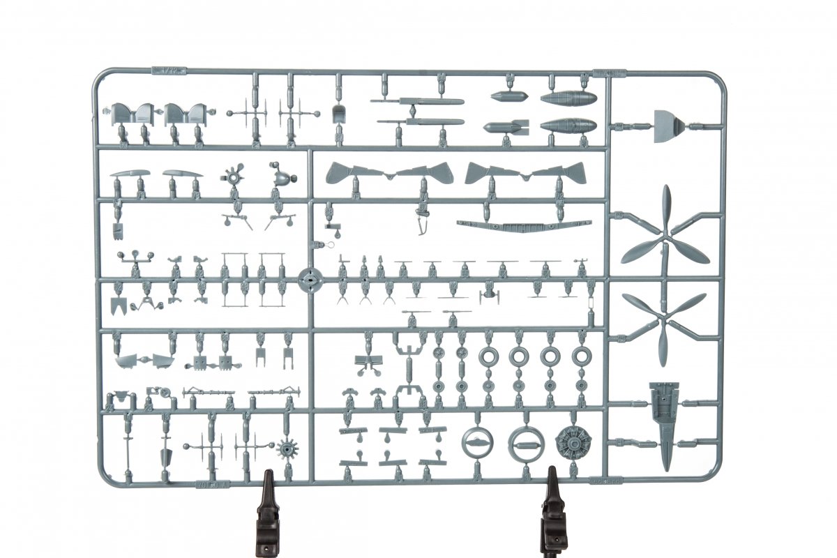 Eduard 70119 Fw 190F-8 ProfiPACK edition 1/72 – image 6